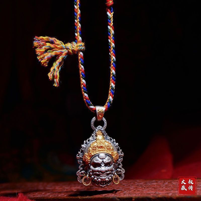 Liontin Jambhala Kuning Berkat - Men Accessories Ethnic ulasan dan harga